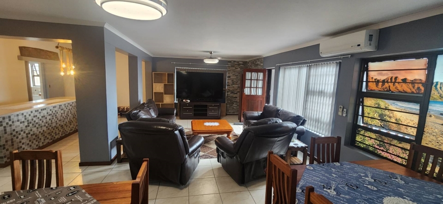 4 Bedroom Property for Sale in Reebok Western Cape
